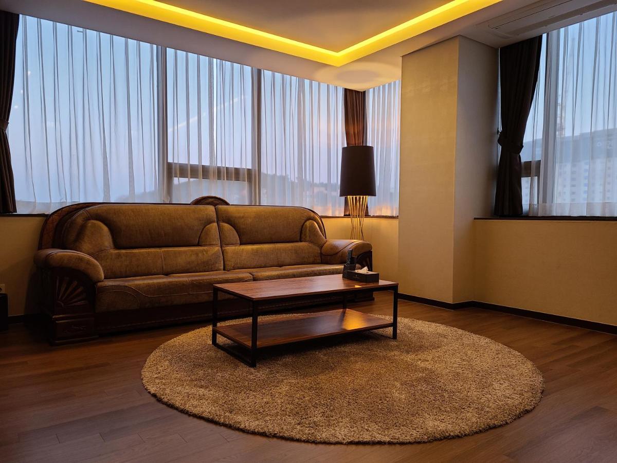 New Donghae Tourist Hotel Exterior photo