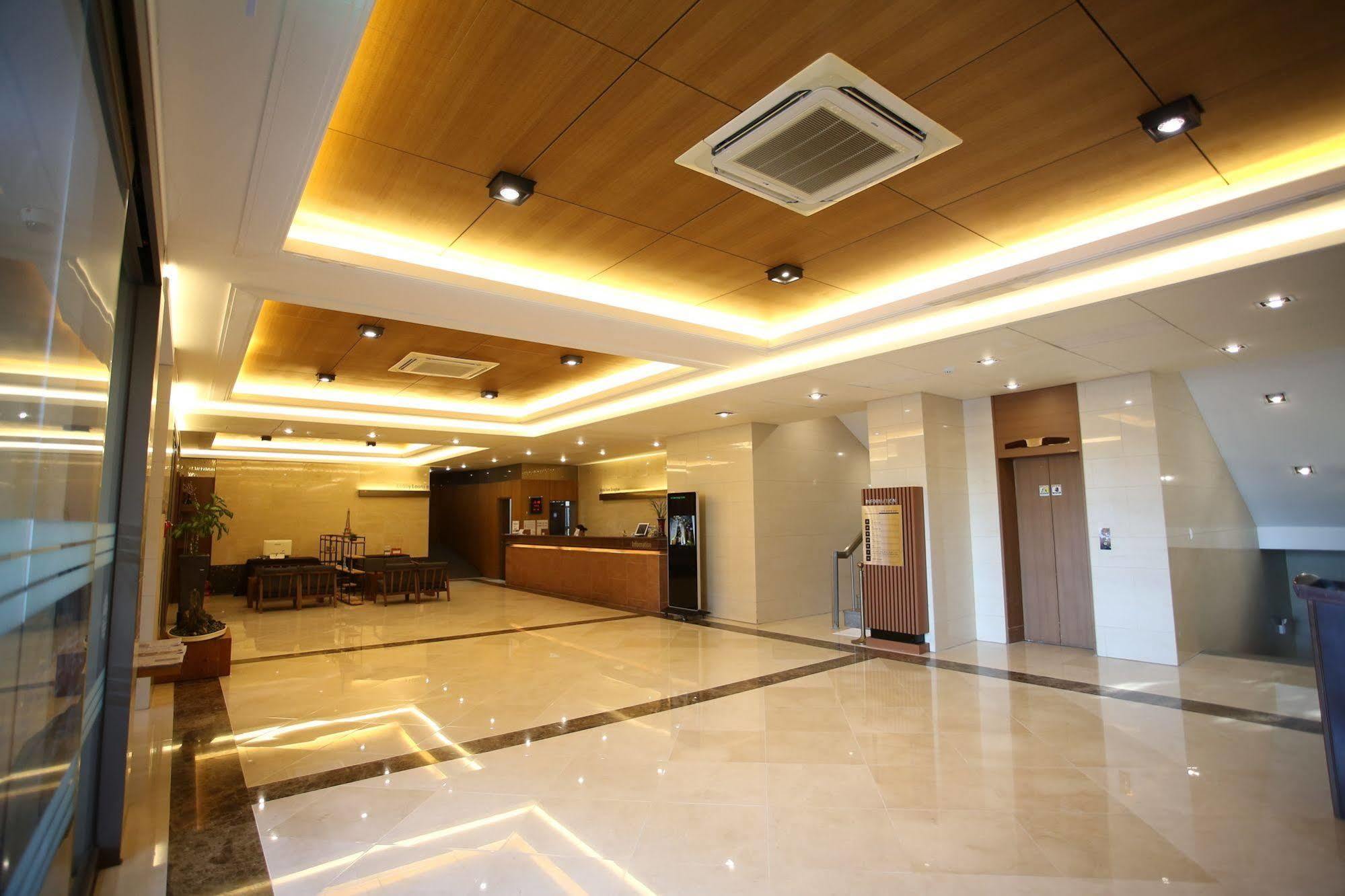 New Donghae Tourist Hotel Exterior photo
